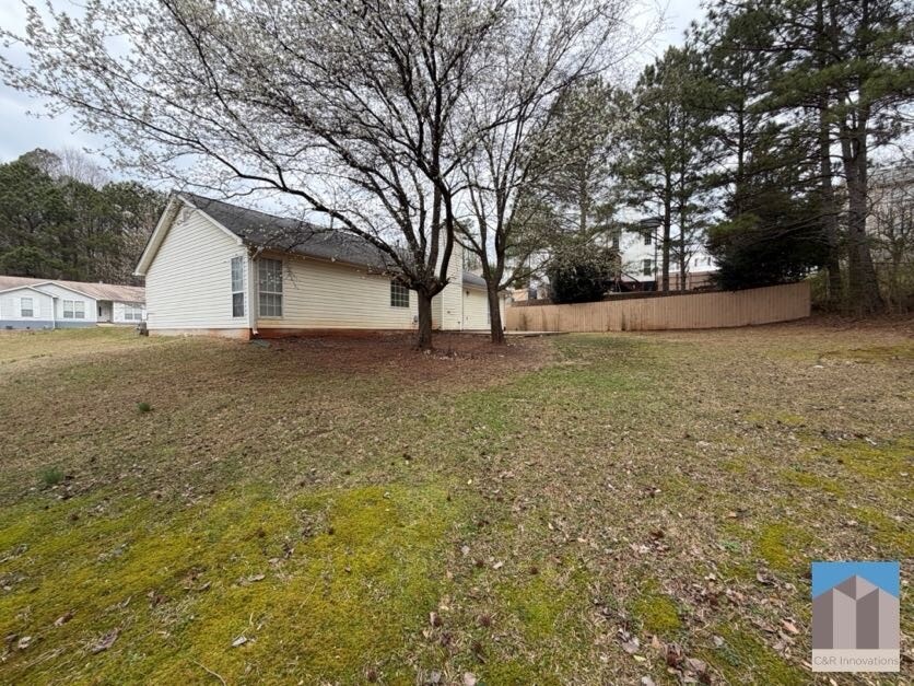 Building Photo - 414 Saddle Shoal Trl