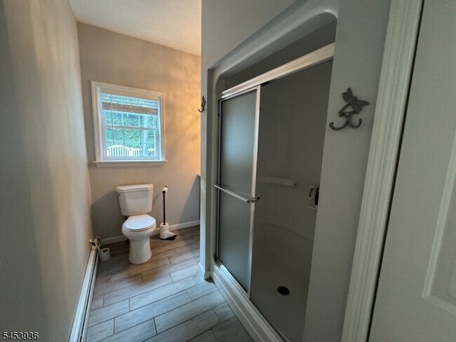 Building Photo - 32 Woodland Dr
