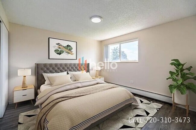 Building Photo - 1420 W 71st Pl