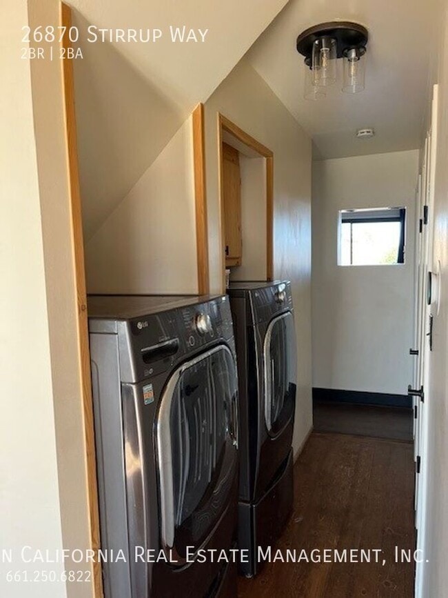 Building Photo - 26870 Stirrup Way