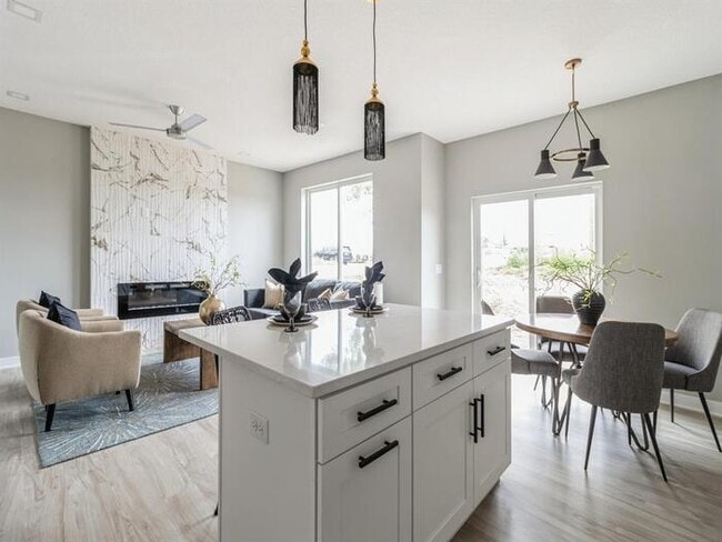 Building Photo - 15588 Rocklyn Place