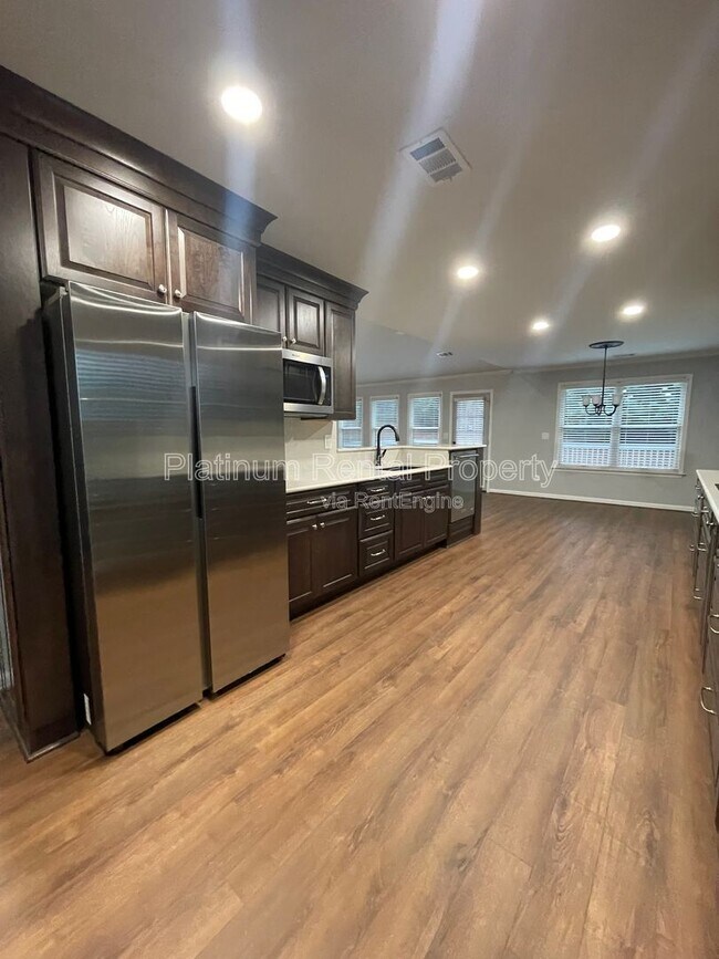 Building Photo - 1745 Berry Ct
