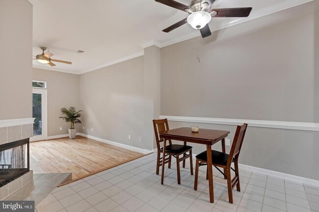 Building Photo - 16131 Parklawn Pl