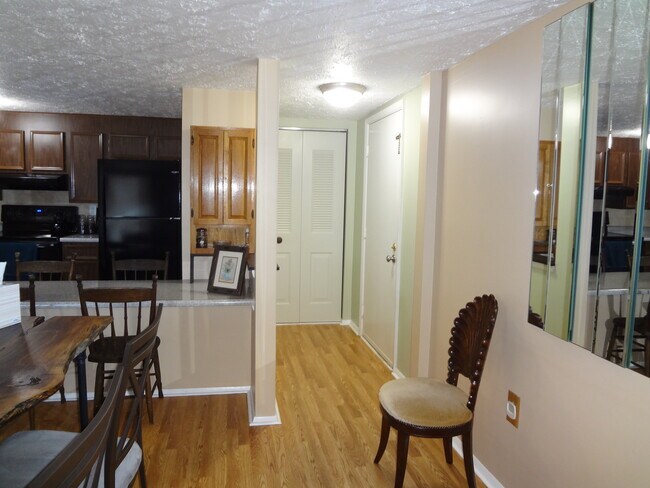 Building Photo - 8101 Revere Plz