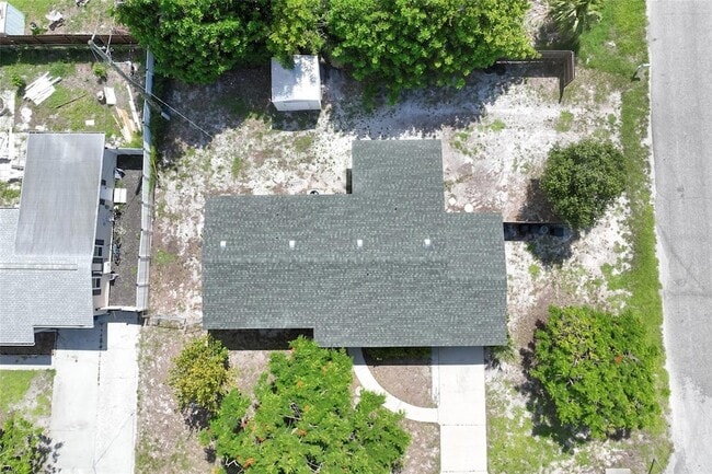 Building Photo - 6515 3rd St Ct W