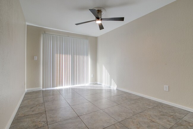 Building Photo - Updated 2 Bedroom, 2 bathroom located in a...