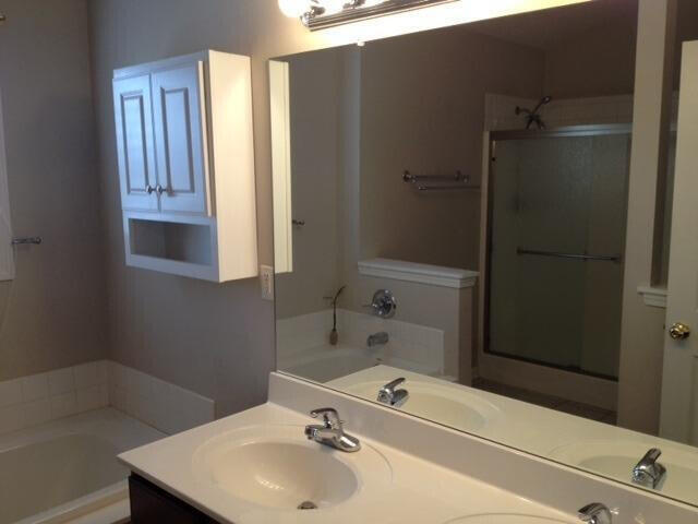 Building Photo - 3096 Roundway Down Ln