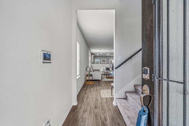 Building Photo - 5903 Dawning Sun Rd