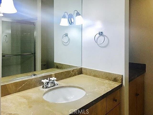 Building Photo - 1033 3rd St