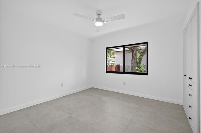 Building Photo - 7865 SW 183rd Terrace