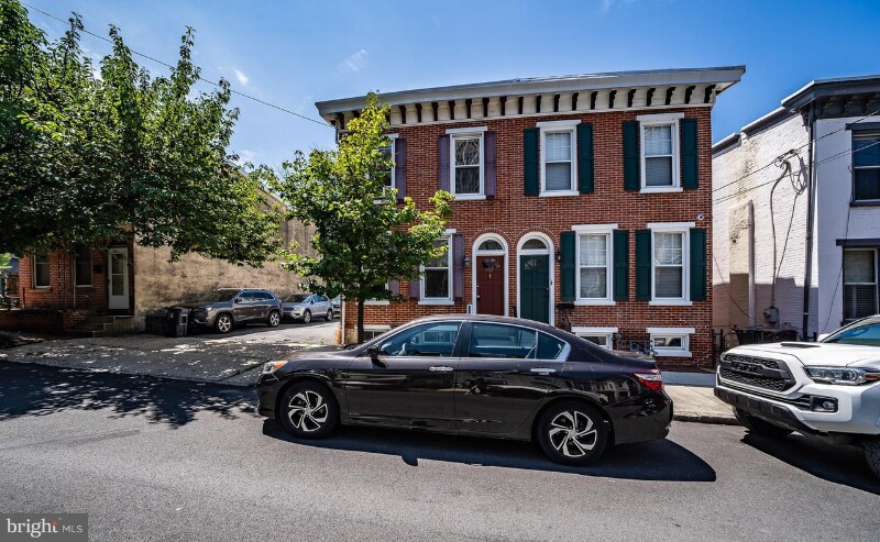 Building Photo - 1211 Tatnall St