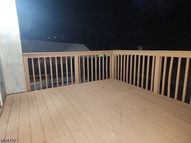 Building Photo - 19 Grove St