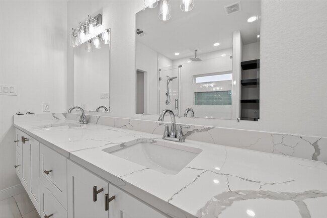 Building Photo - 6630 Highrock Rd