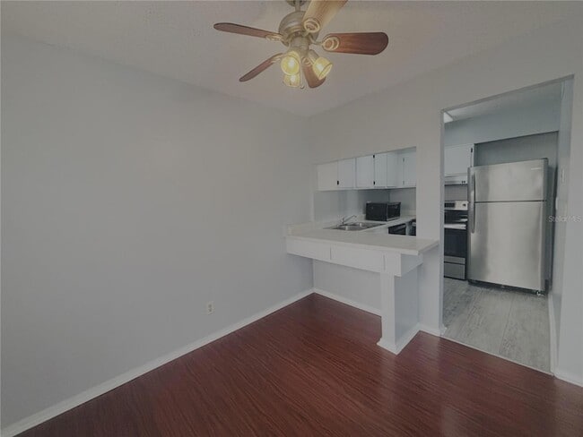 Building Photo - 6519 W Newberry Rd