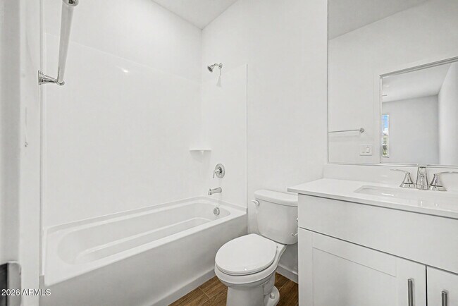 Building Photo - 15803 W Cottontail Ln