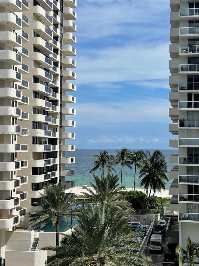 Building Photo - 5700 Collins Ave