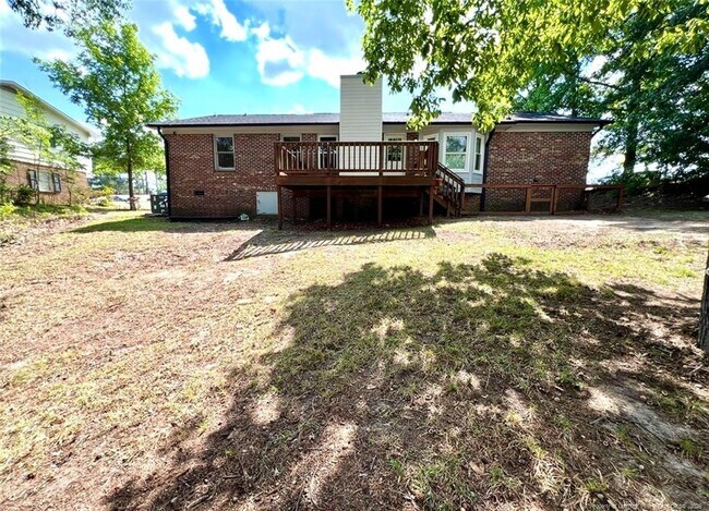 Building Photo - 715 Ashburton Dr