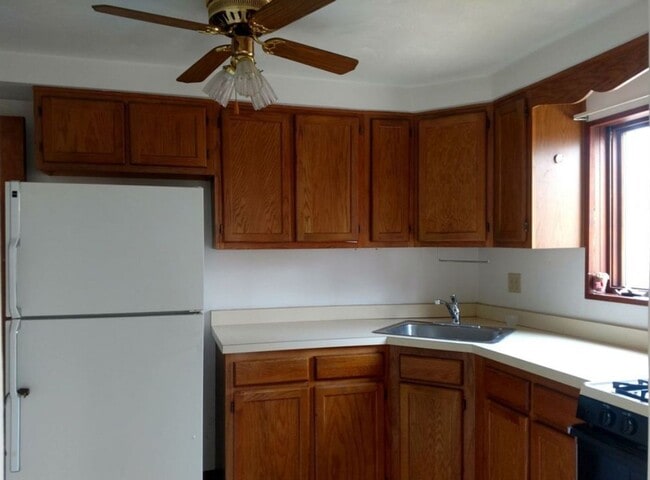 Building Photo - 1439-1441 Milan Ave