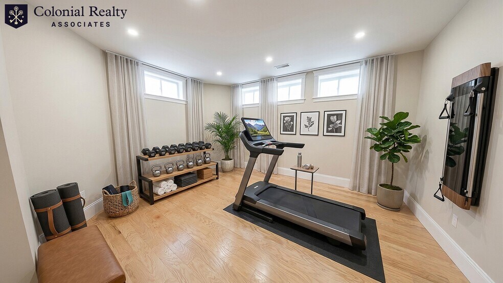 Building Photo - 42 Parsons St