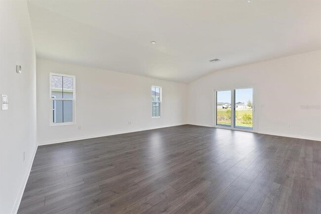 Building Photo - 2421 Hobkirk Lp