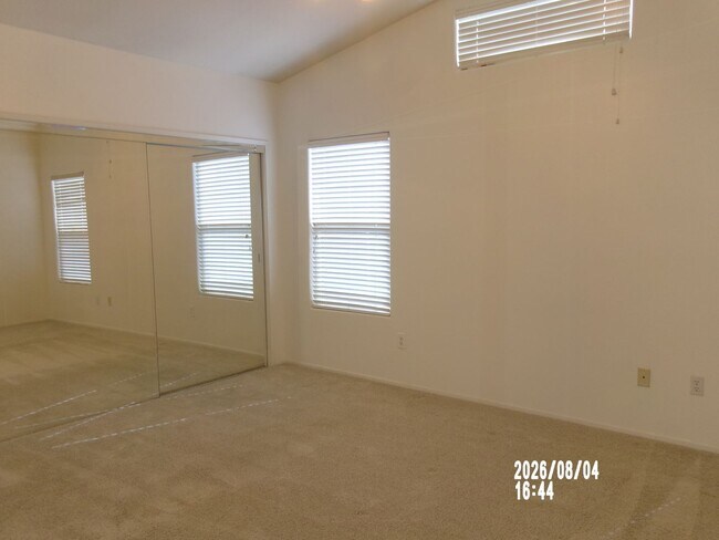 Building Photo - 5319 Silvergate St