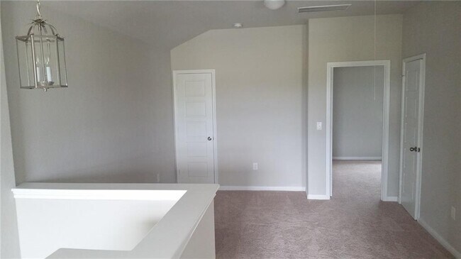 Building Photo - 517 N Heatherwilde Blvd