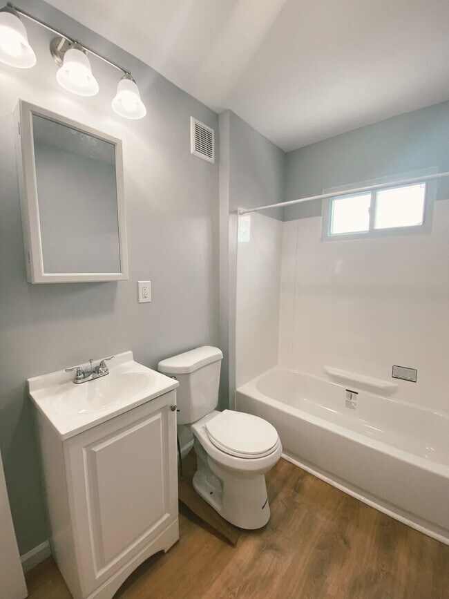 Building Photo - NEWLY RENOVATED 2  BEDROOM IN THE HEART OF MOUNT OLIVER!