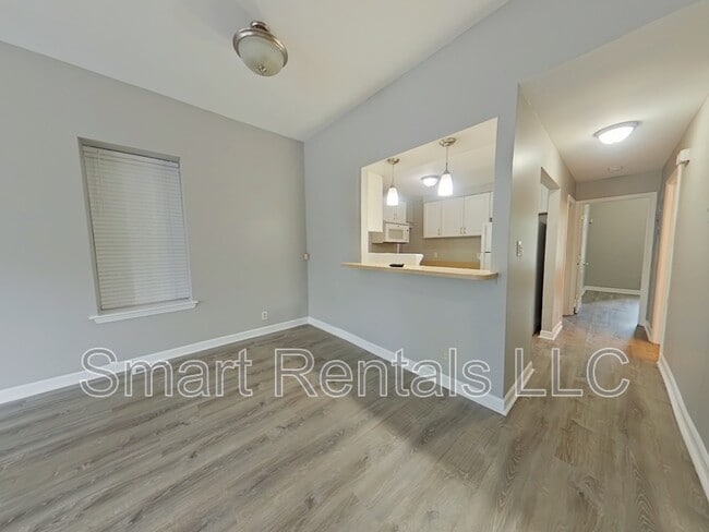 Building Photo - 3914 Shenandoah Ave