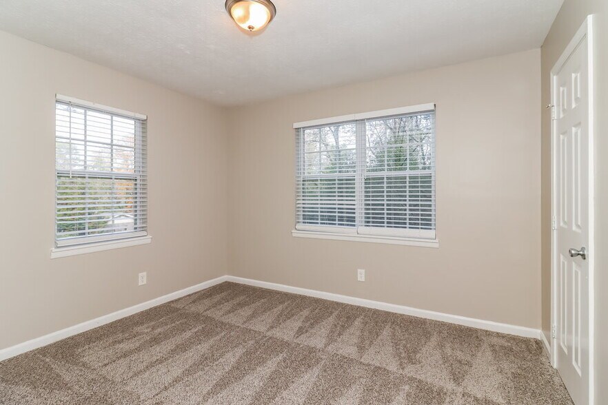 Building Photo - 3244 Stone Ct