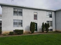 Building Photo - 8409 Buffalo Ave