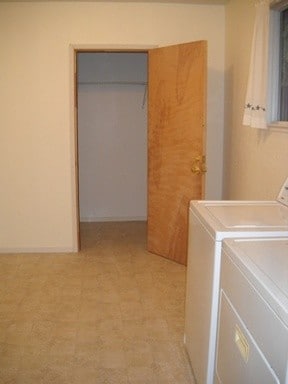 Building Photo - 11521 Ragan Way