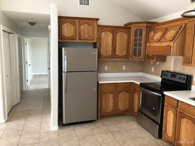 Building Photo - 14 Doctor's Dr