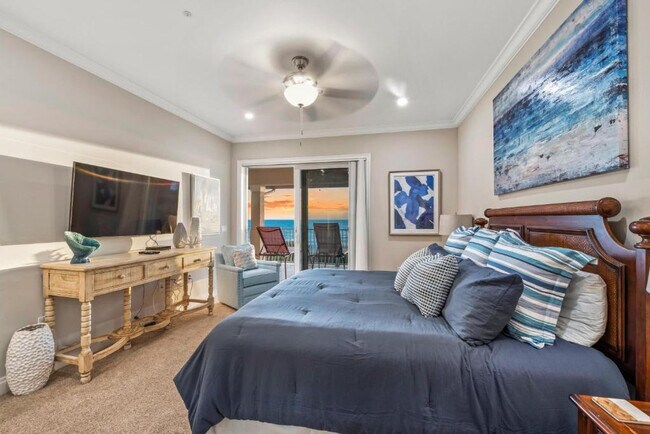 Building Photo - 6426 Gulf Dr