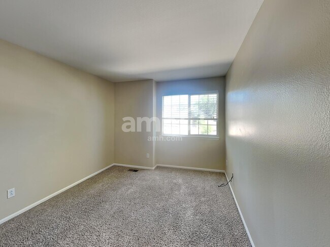 Building Photo - 16916 Molina Pl