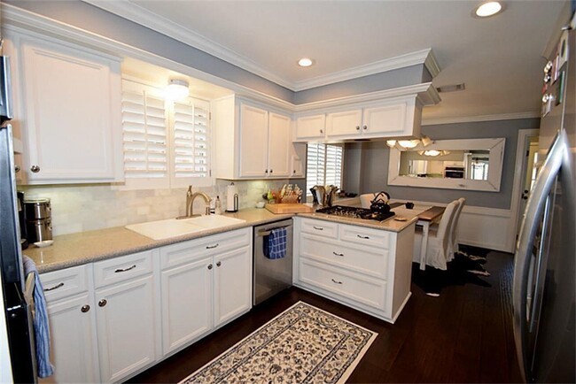 Building Photo - 20610 Laurel Lock Dr