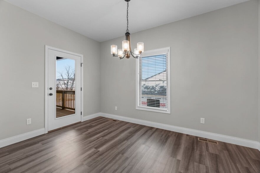 Building Photo - 91 E Summerfield Way