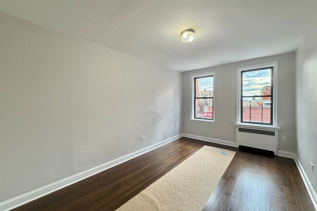 Building Photo - 240 Cabrini Blvd