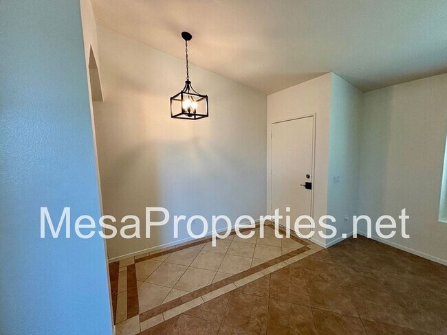 Building Photo - 1412 Pace Ct
