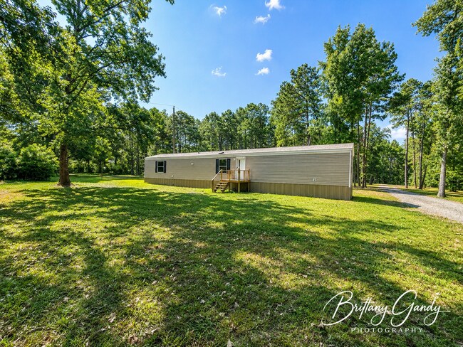 Building Photo - 615 Adalynn Pvt Ln