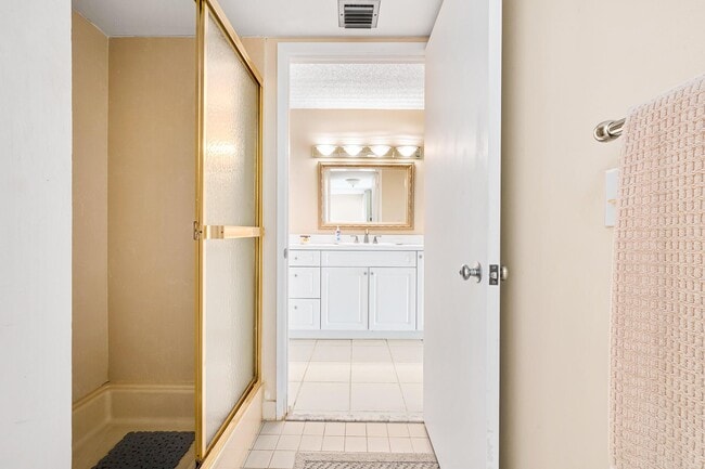 Building Photo - 5751 Camino Del Sol