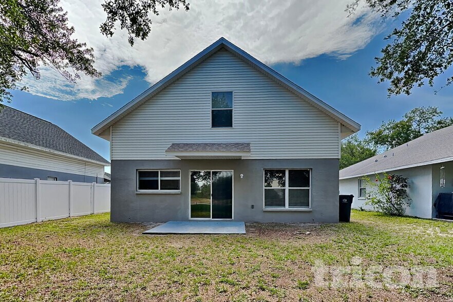 Building Photo - 10211 Summerview Cir