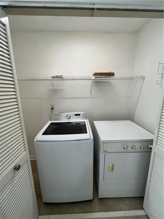 Building Photo - 4161 Riverlook Pkwy SE