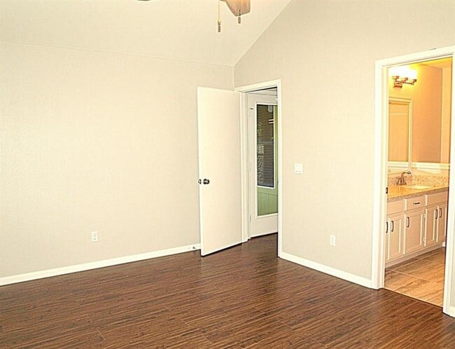Building Photo - 2200 Larston Ln
