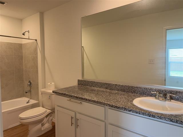 Building Photo - 5833 Cherry Holw Wy