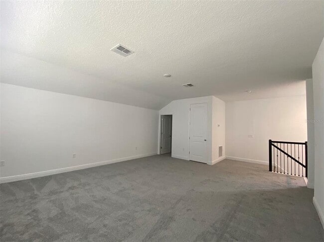 Building Photo - 15161 Lake Bessie Loop