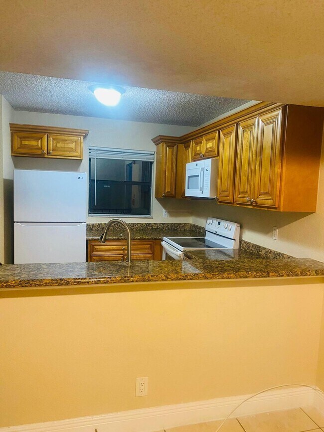 Building Photo - 1561 Windorah Way