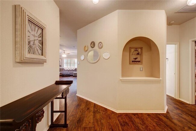 Building Photo - 3303 Cave Dome Path