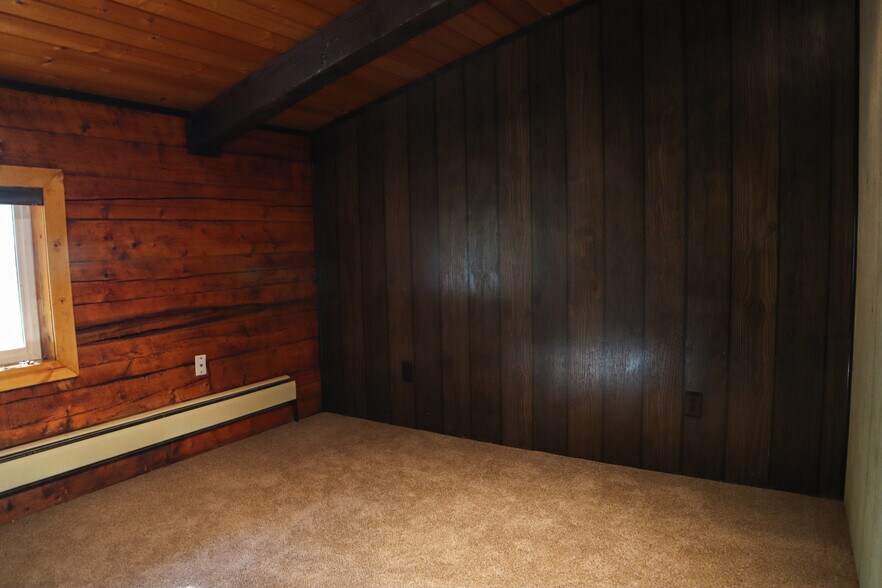 Building Photo - 3185 Daphne Ln