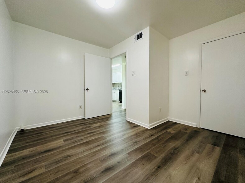 Building Photo - 15340 SW 106th Ter