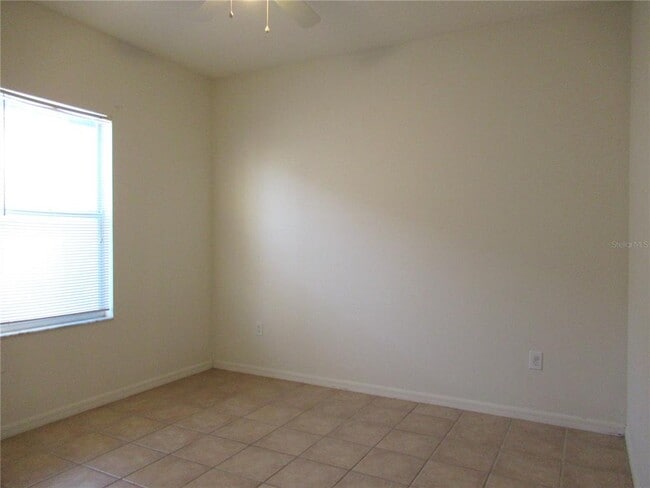 Building Photo - 7032 Monarch Park Dr